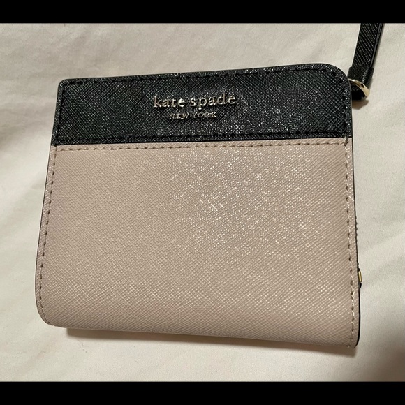 Kate Spade bifold wallet NWT - Picture 3 of 7
